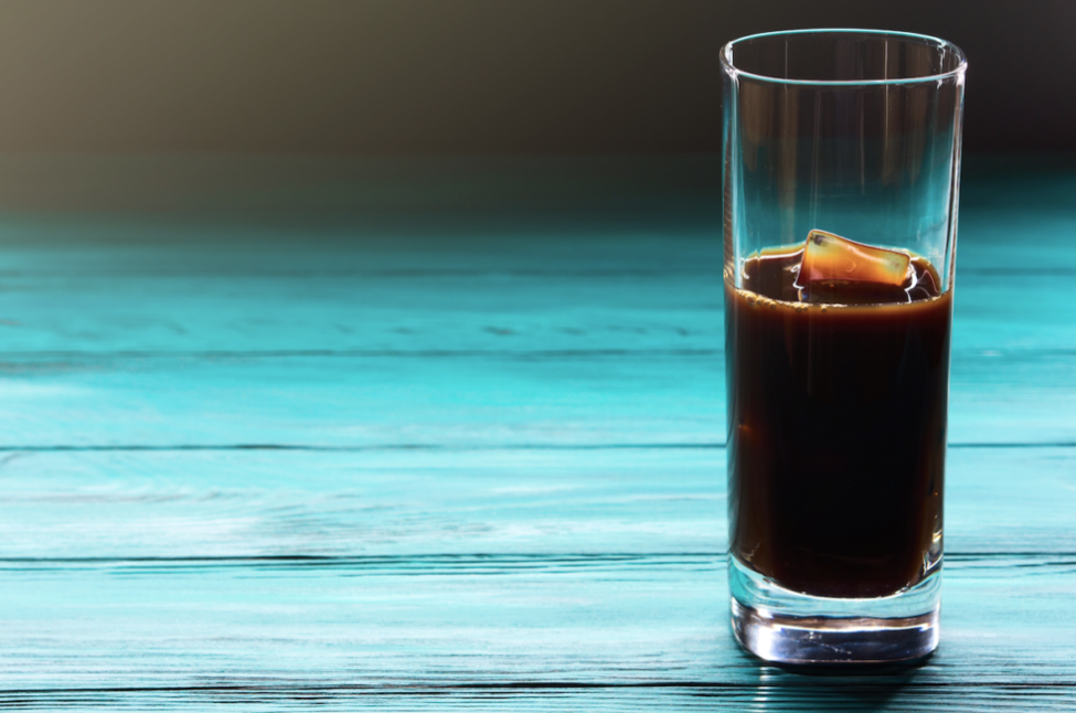 Come si prepara il liquore al caffè? Ecco la ricetta del liquore al caffè - COFF-E