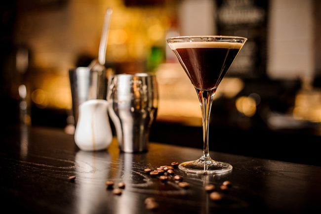 Come preparare un Espresso Martini impeccabile? - COFF-E