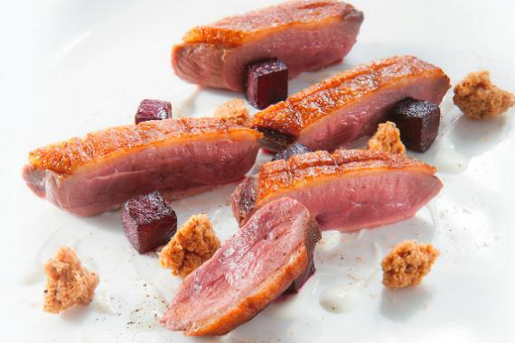 Ricetta germano reale al caffè: una ricetta stellata da fare a casa - COFF-E