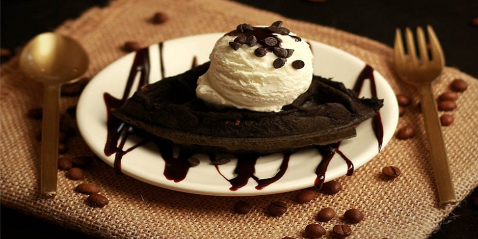 Gelato al caffè fatto in casa senza gelatiera